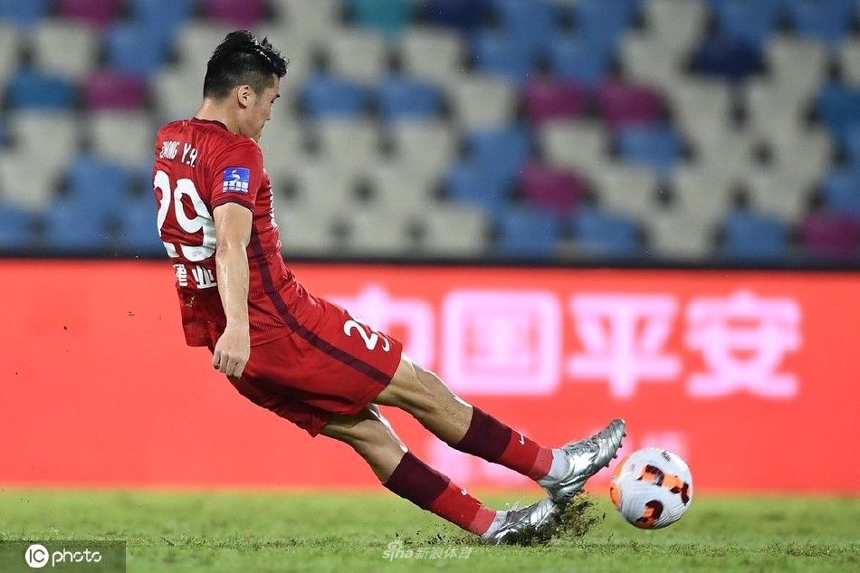 [中超]河南嵩山龙门2-1广州城