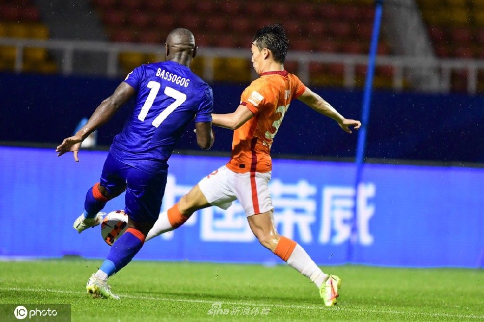[中超]武汉长江2-2上海申花