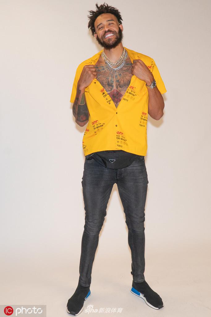 麦基现身纽约时装周