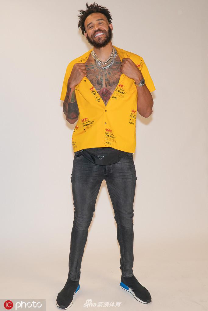 麦基现身纽约时装周