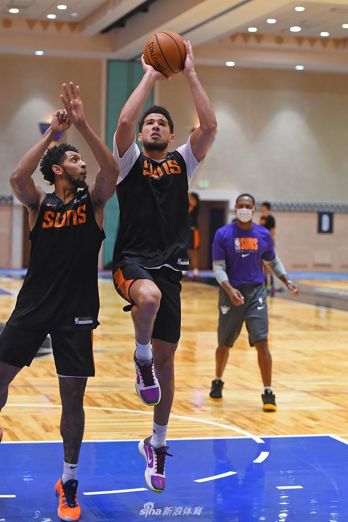 卡哇伊泡椒领衔NBA球员训练备战复赛