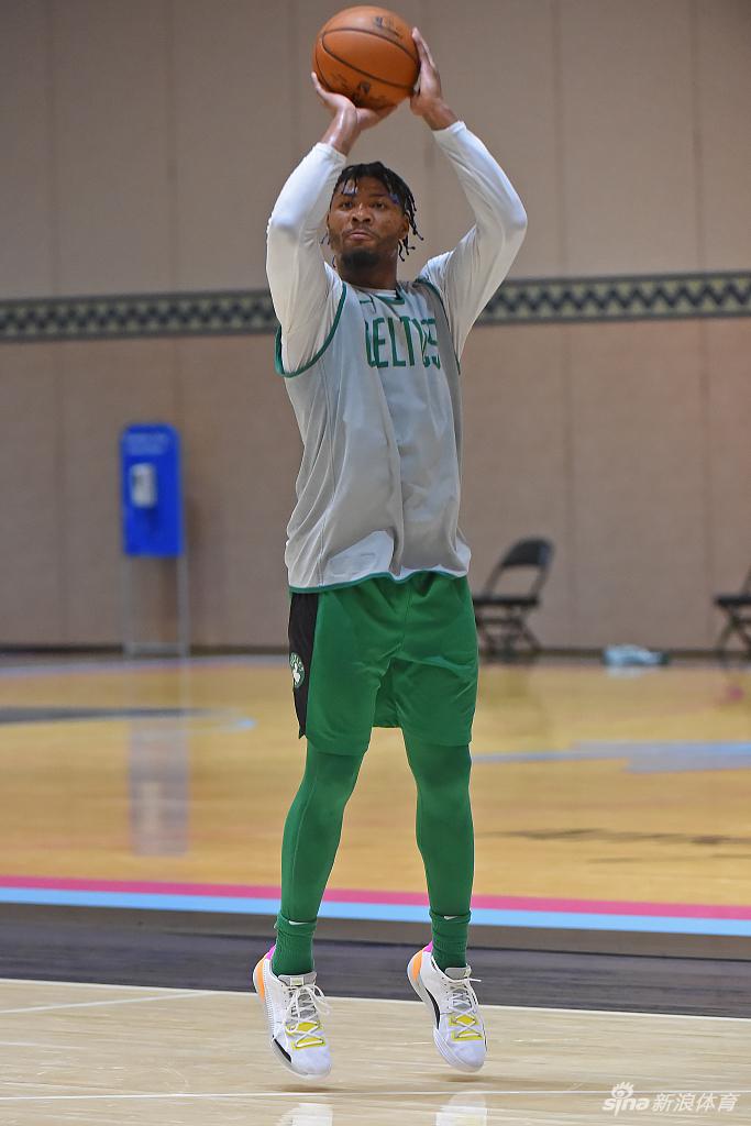 卡哇伊泡椒领衔NBA球员训练备战复赛