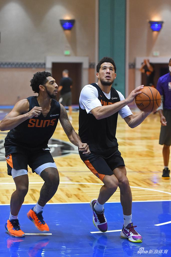 卡哇伊泡椒领衔NBA球员训练备战复赛