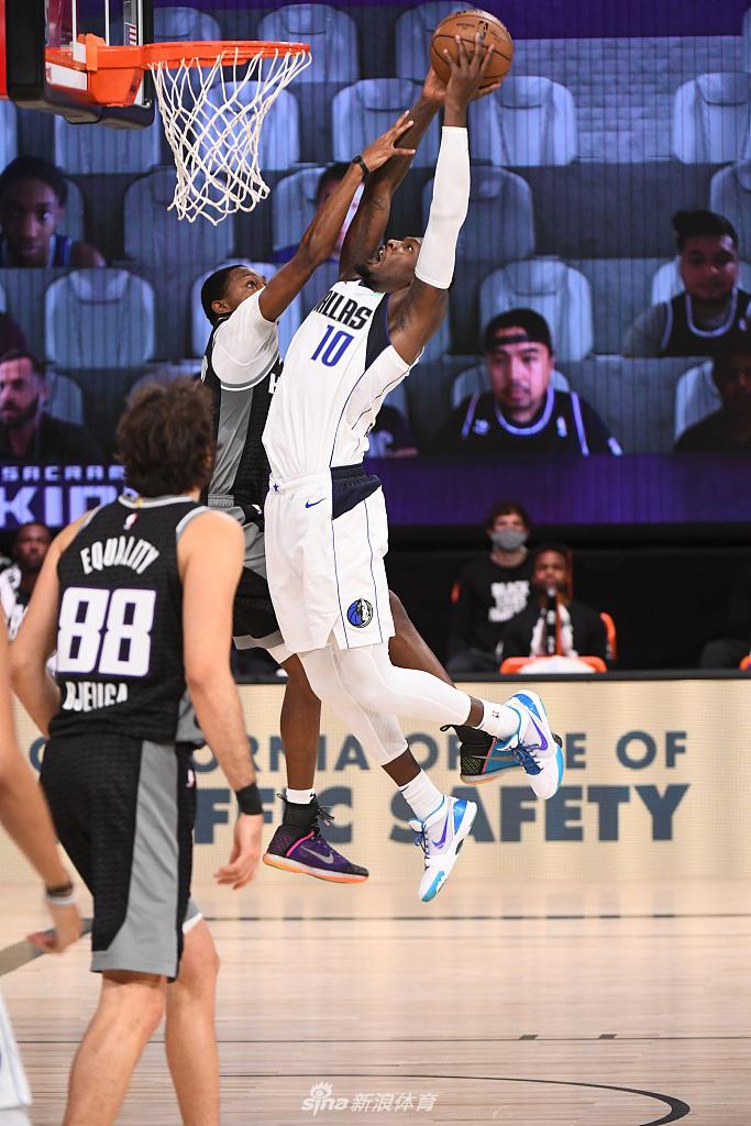 [NBA常规赛]独行侠114-110国王 东契奇砍大号三双