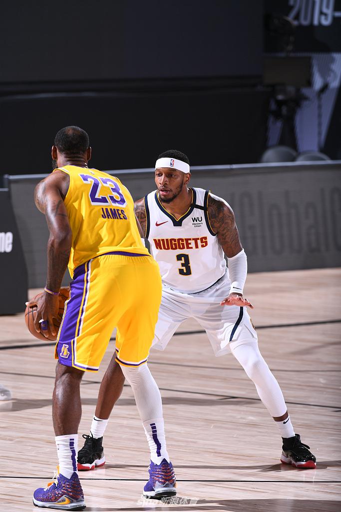 [NBA]掘金121-124湖人 库兹马3分绝杀詹皇29+12