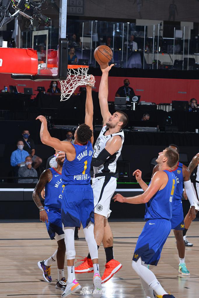 [NBA]快船124-111掘金 泡椒连续6场砍20+