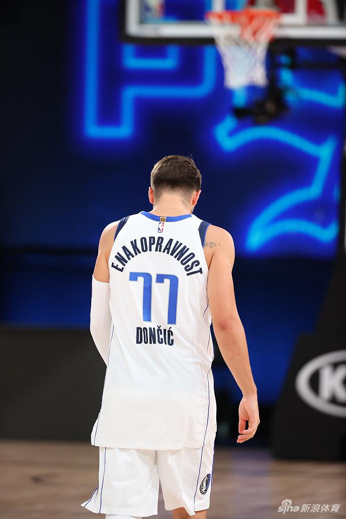 [NBA季后赛]独行侠110-118快船 总分0-1