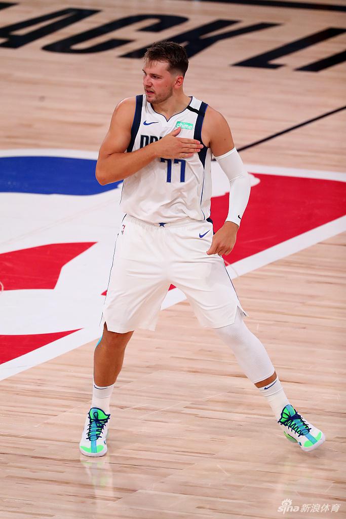 [NBA季后赛]独行侠127-114快船 东契奇28分总分1-1