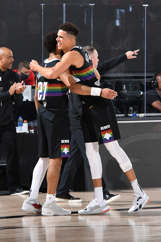 [NBA季后赛]快船98-111掘金 总分扳成3比3