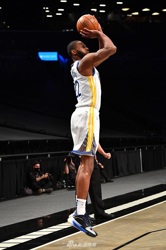 [NBA揭幕战]篮网125-99勇士 杜兰特欧文合砍48分