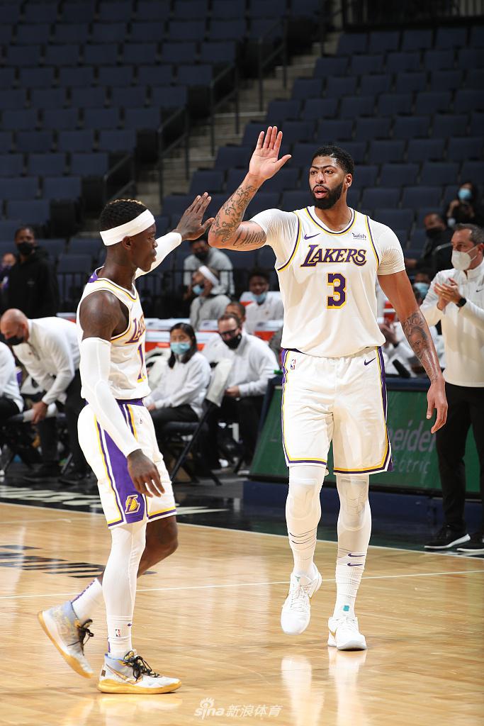 [NBA常规赛]湖人108-94灰熊