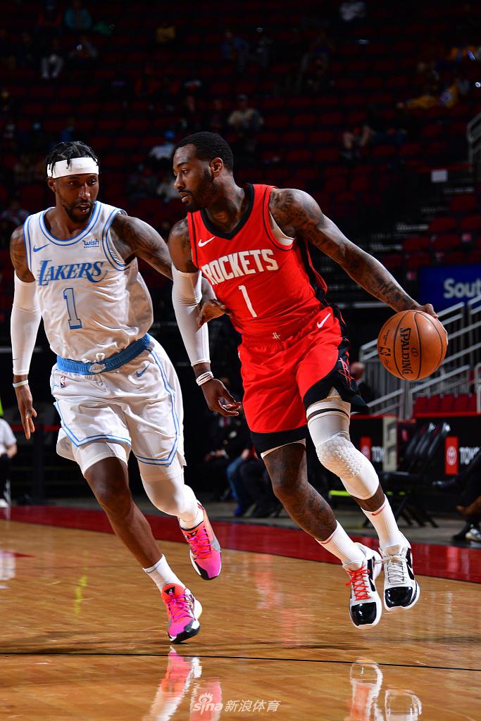 [NBA]湖人120-102火箭 詹姆斯18+7+7