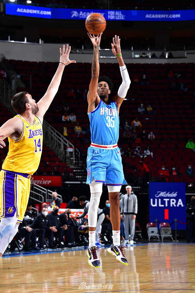 [NBA]湖人117-100火箭 詹姆斯砍26+8