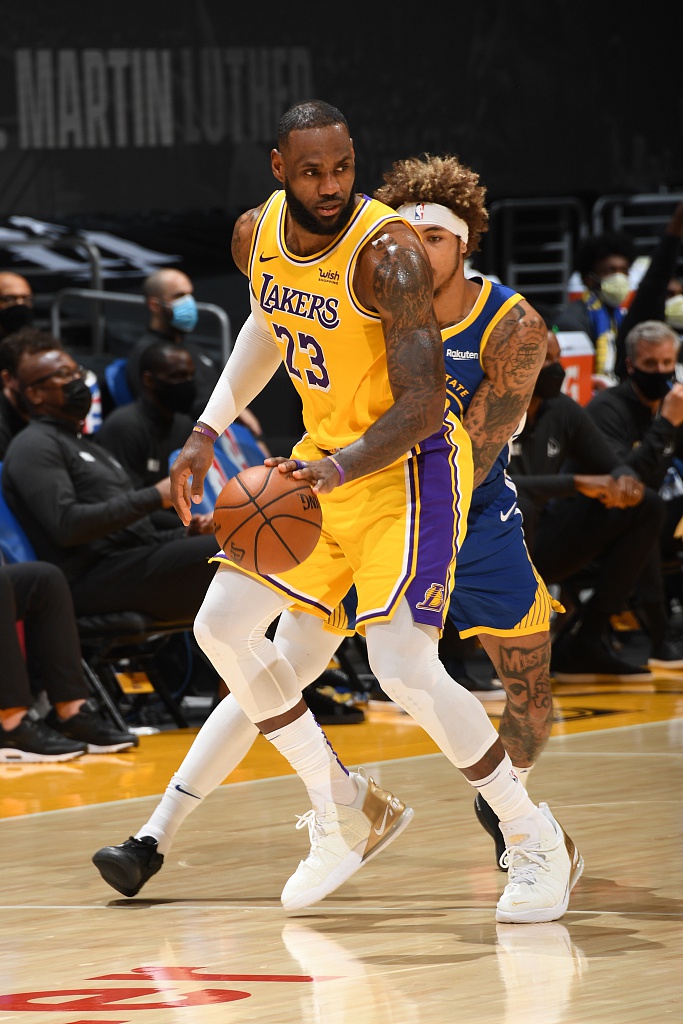 [NBA常规赛]勇士115-113湖人