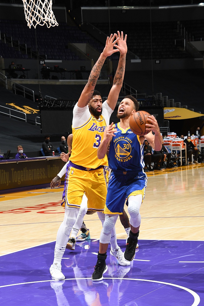 [NBA常规赛]勇士115-113湖人