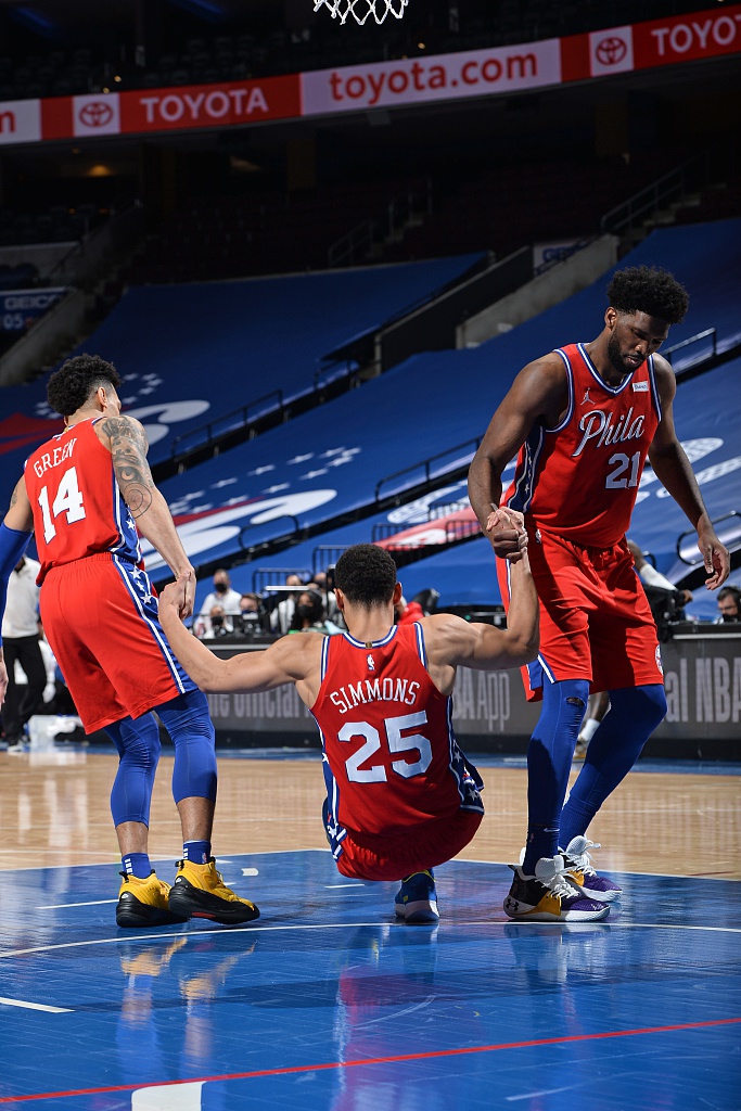 [NBA常规赛]湖人106-107 76人