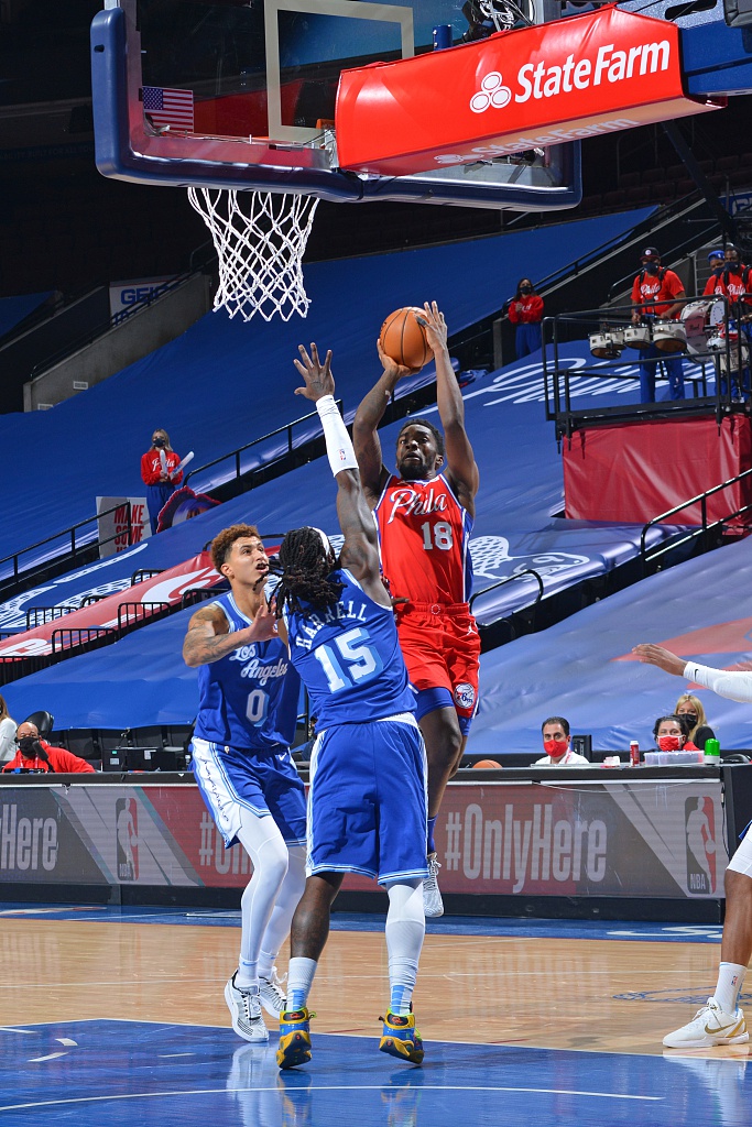 [NBA常规赛]湖人106-107 76人