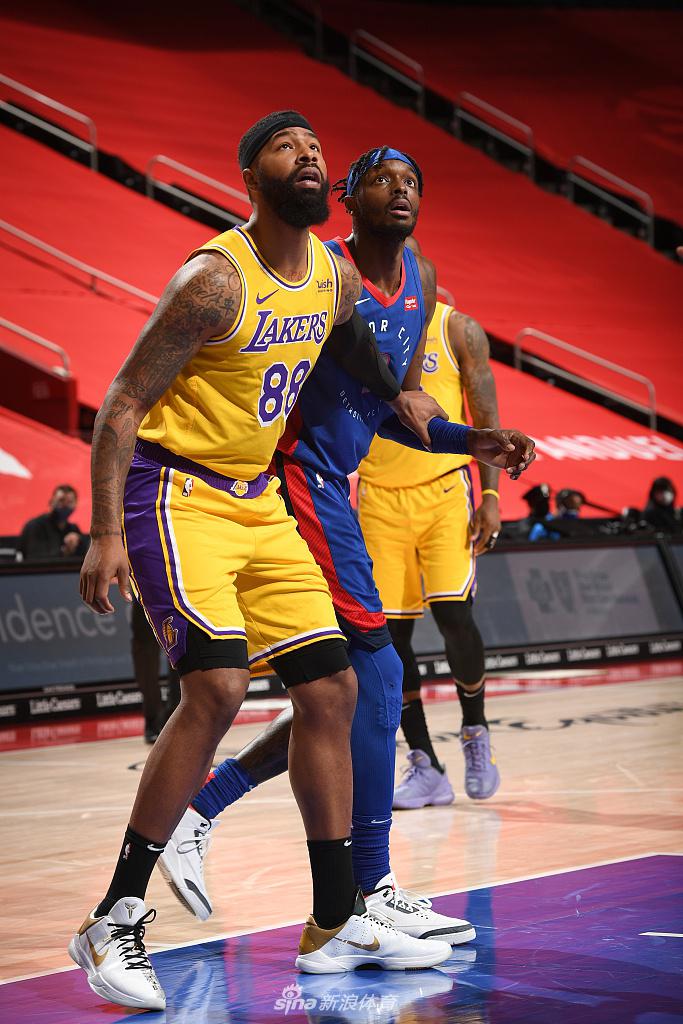 [NBA常规赛]湖人92-107活塞