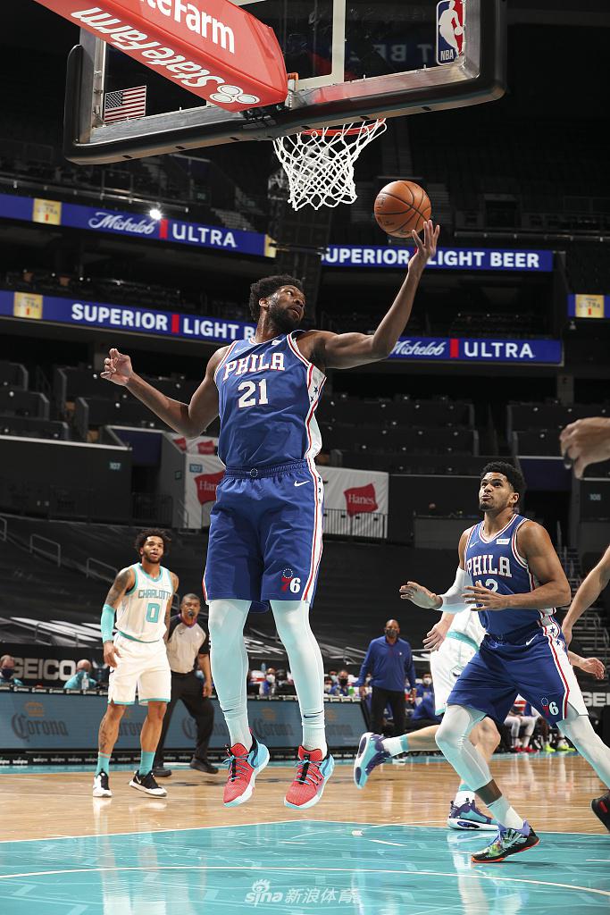 [NBA常规赛]76人118-111黄蜂