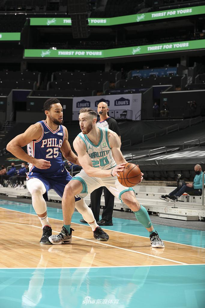 [NBA常规赛]76人118-111黄蜂