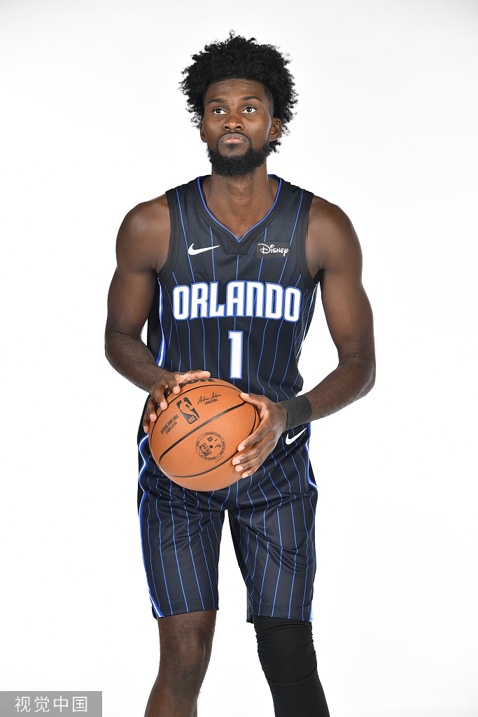 魔术队拍摄新赛季官方写真