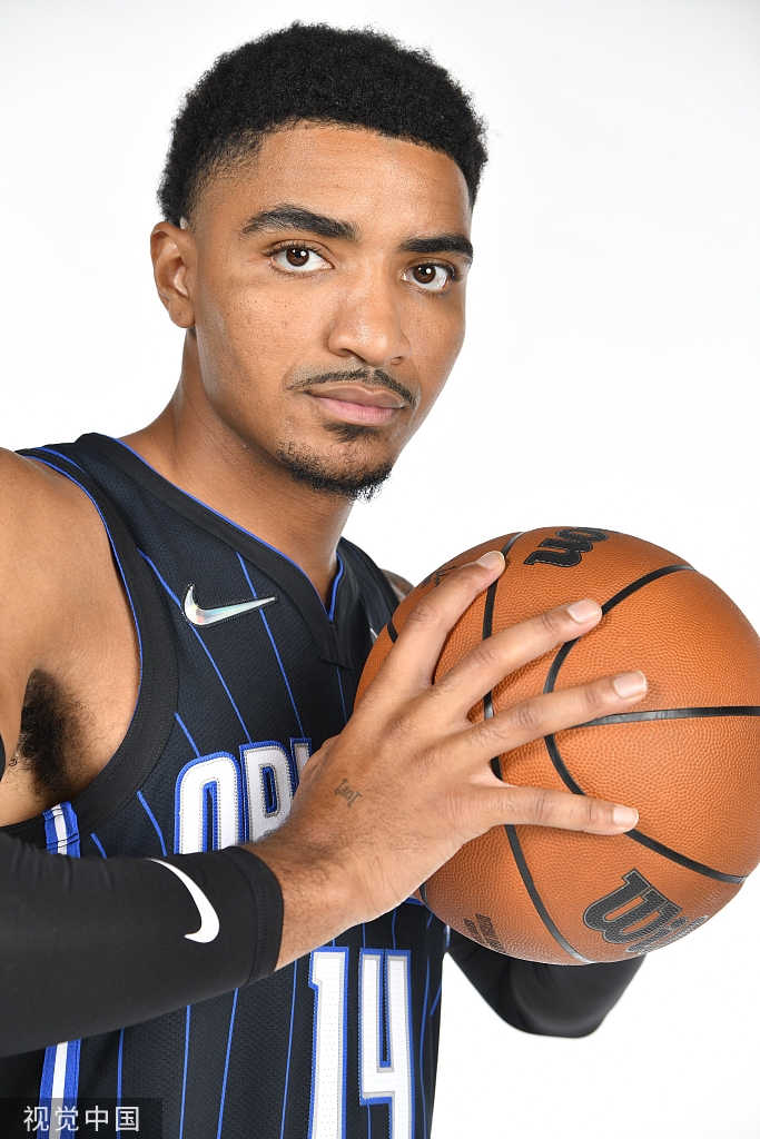 魔术队拍摄新赛季官方写真