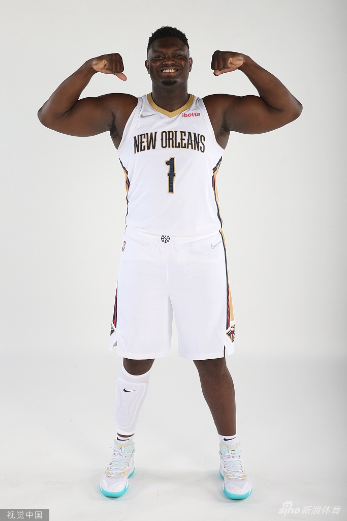 鹈鹕队媒体日拍摄官方写真