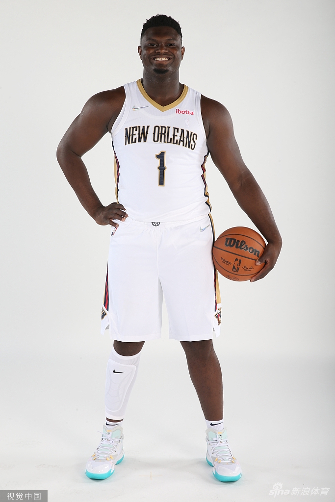 鹈鹕队媒体日拍摄官方写真