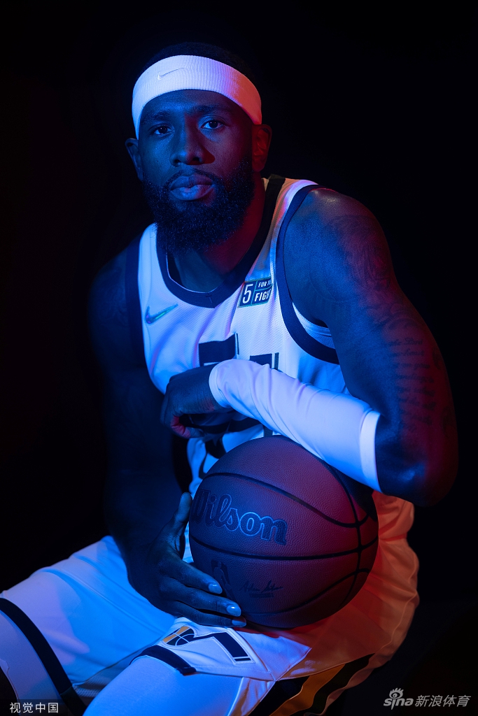 爵士队媒体日拍摄官方写真