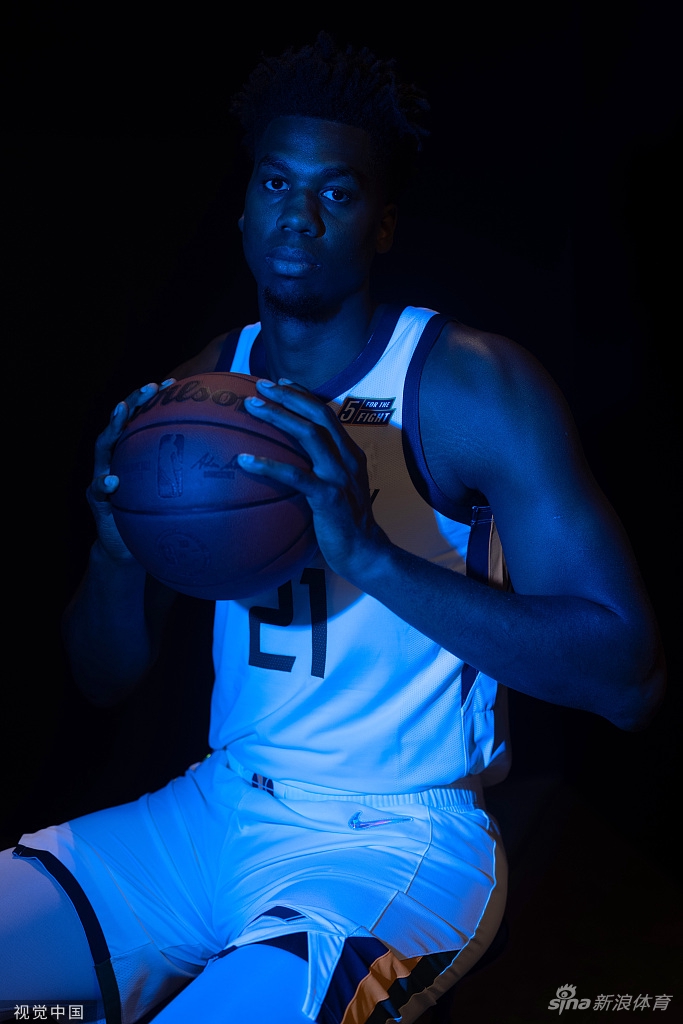 爵士队媒体日拍摄官方写真