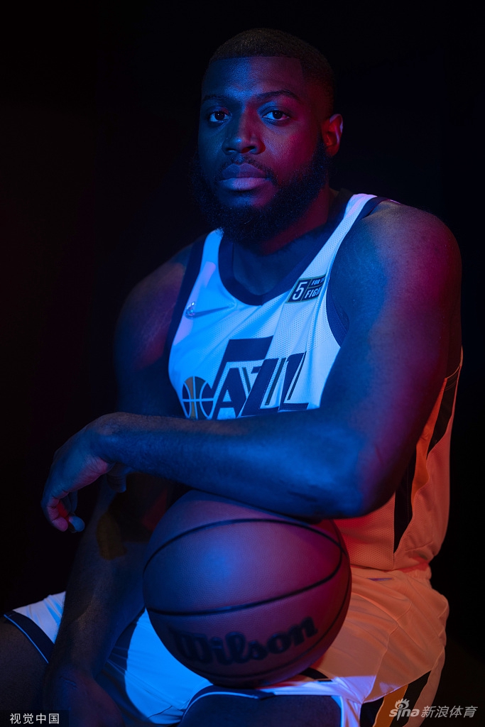 爵士队媒体日拍摄官方写真