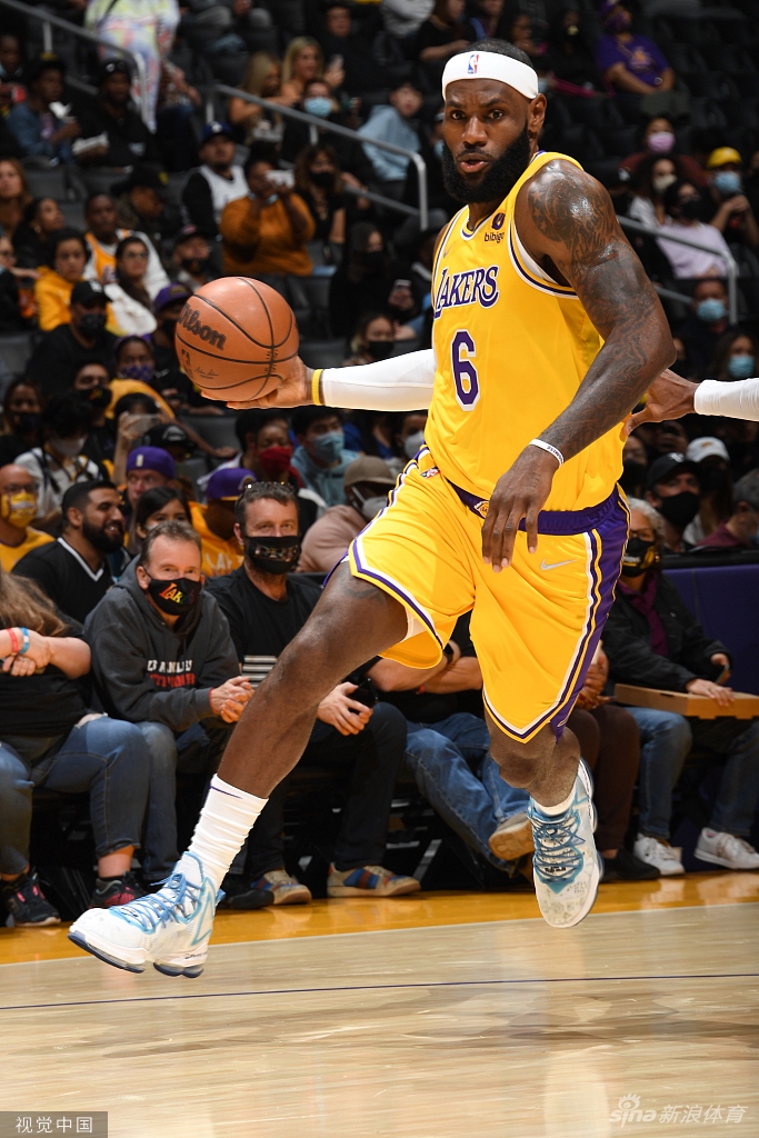 [NBA季前赛]勇士Vs湖人 三巨头出战