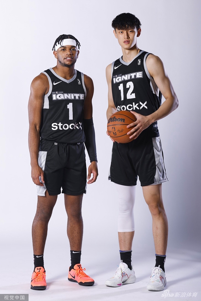 曾凡博出战NBA发展联盟 8分钟0分4篮板