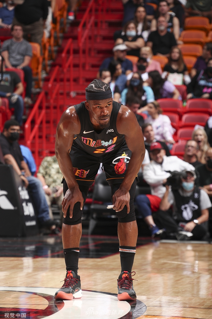 [NBA常规赛]鹈鹕98-113热火