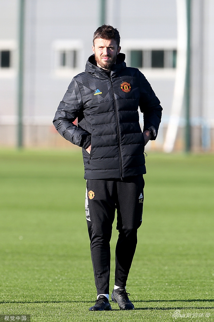 索尔斯克亚下课后曼联首训 卡里克带队