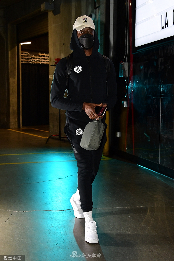 [NBA常规赛]独行侠112-104快船