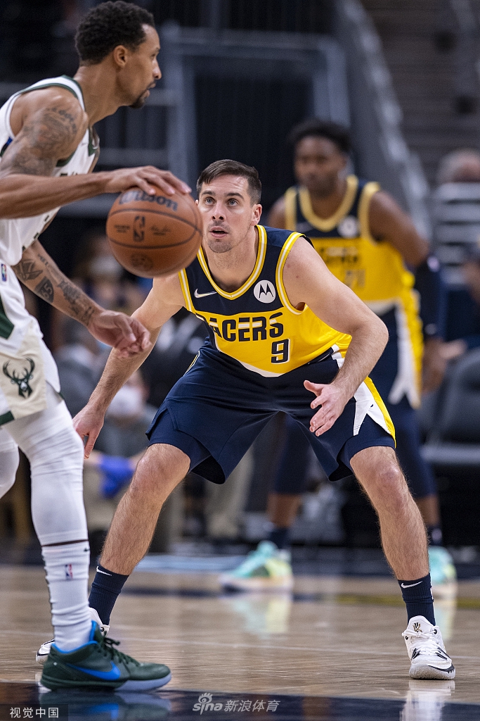 [NBA常规赛]雄鹿118-100步行者