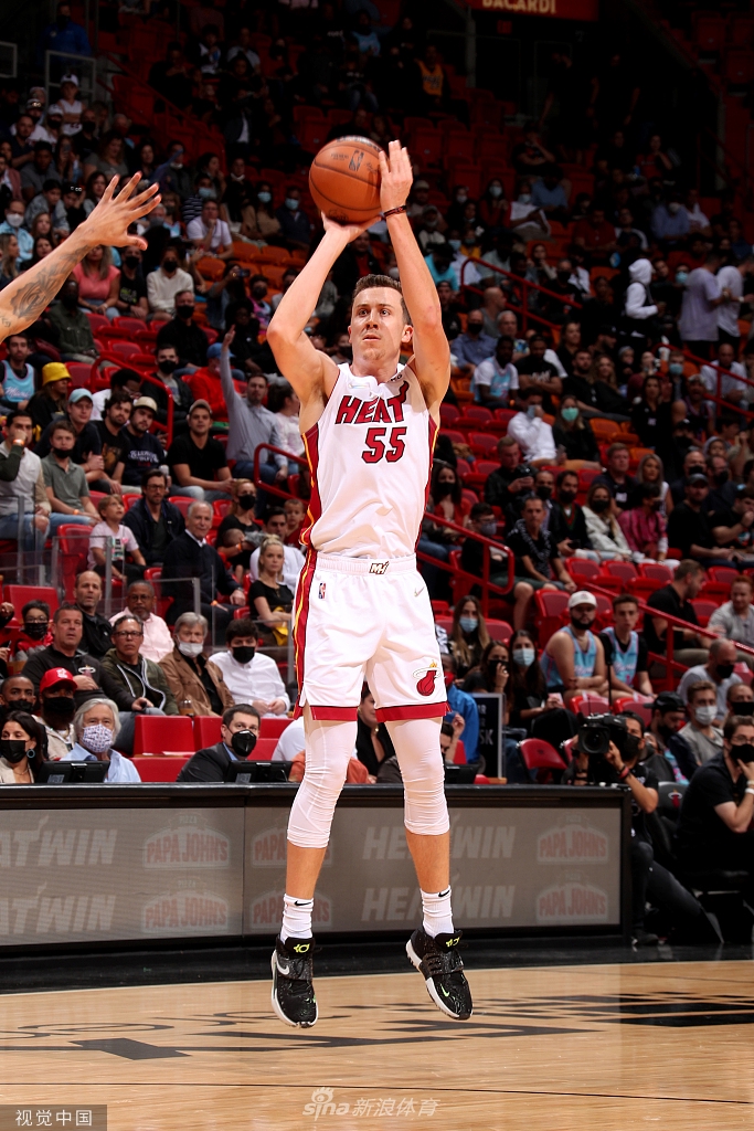 [NBA常规赛]骑士111-85热火