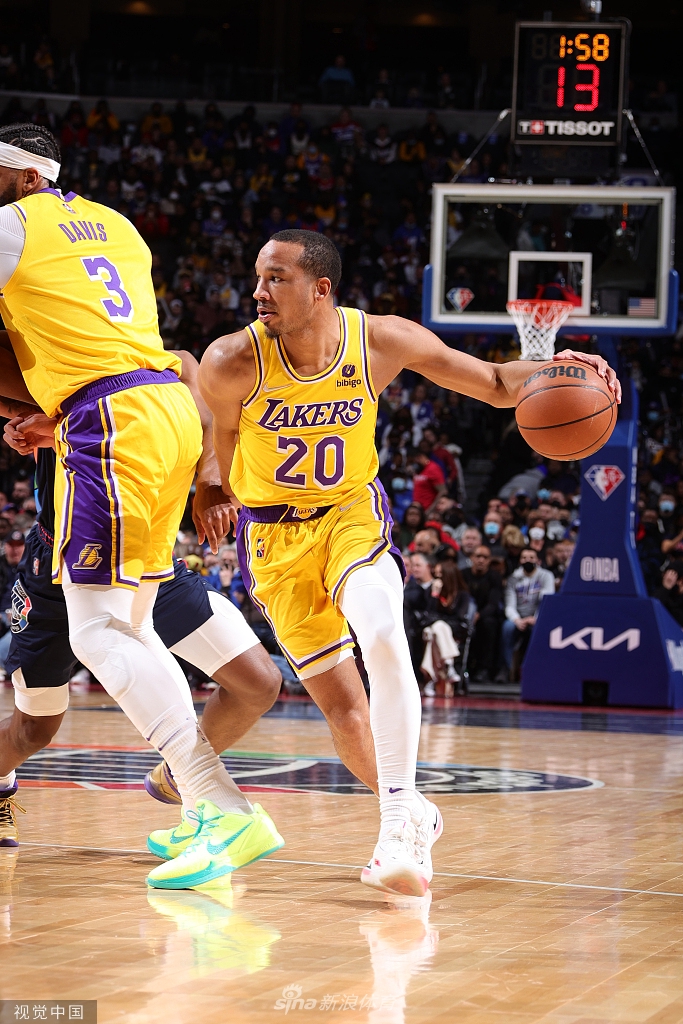 [NBA]湖人87-105负76人 浓眉空砍31分