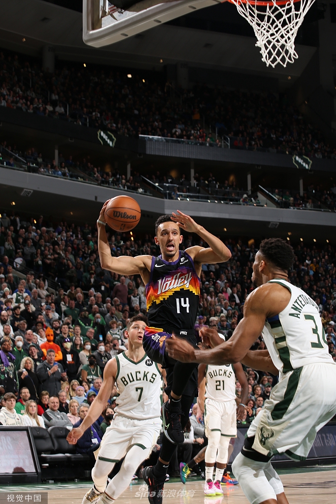 [NBA]太阳122-132雄鹿 米德尔顿44分