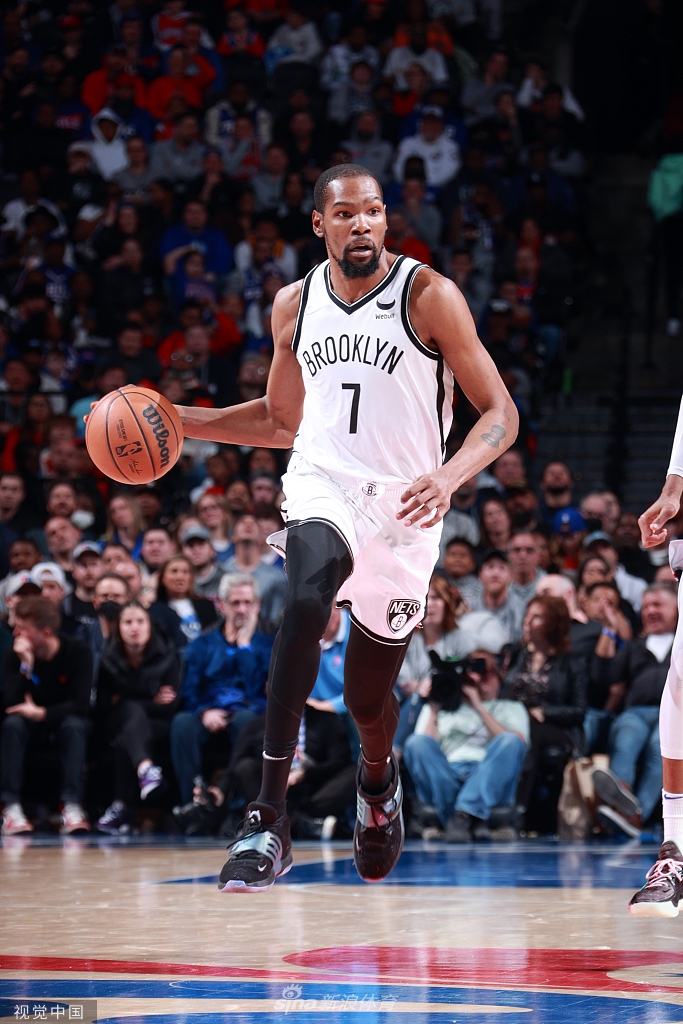 [NBA]篮网129-100大胜76人 杜兰特击溃哈登大帝