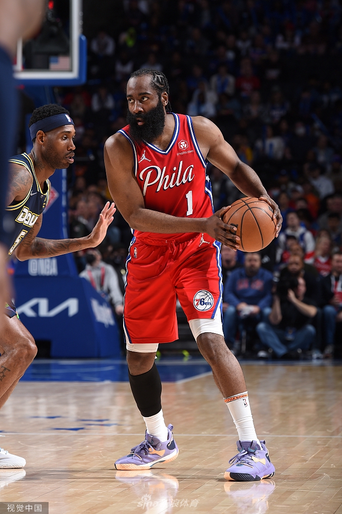 [NBA]掘金114-110克76人 约基奇力压大帝哈登