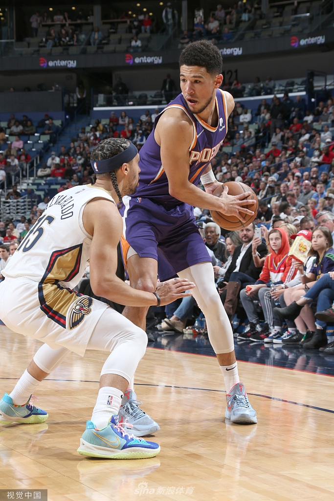 [NBA]太阳131-115鹈鹕 布克27分8助攻