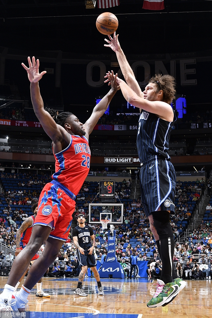 [NBA]活塞134-120魔术 贝豪取51分9篮板