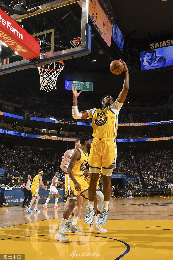 [NBA]马刺110-108勇士 汤神24分