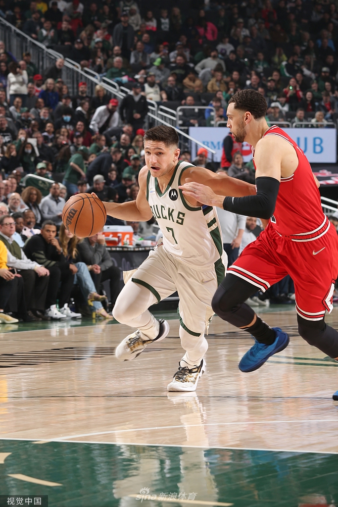 [NBA常规赛]公牛98-126雄鹿