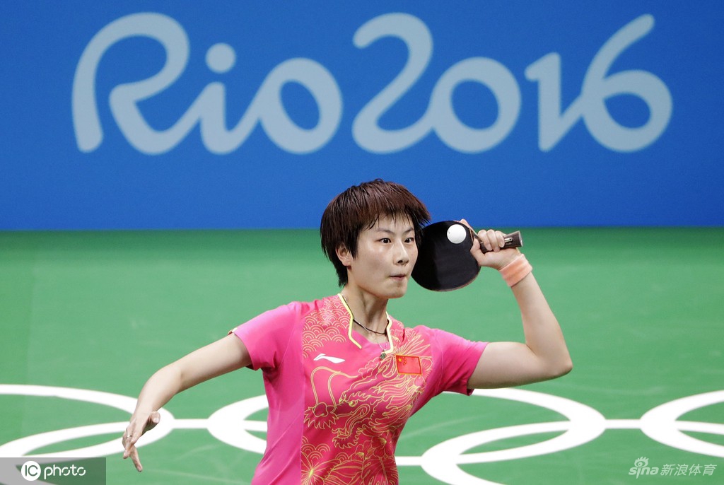 奥运冠军丁宁宣布退役 将就读北京大学