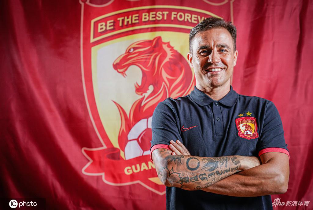 主教练卡纳瓦罗