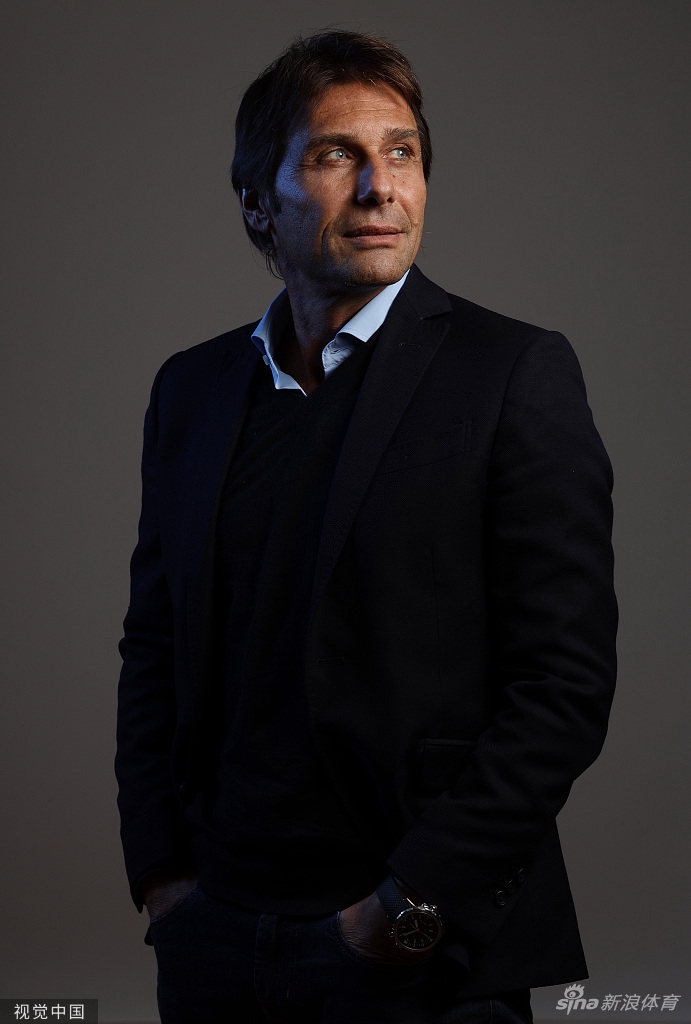 热刺官宣孔蒂成新主帅 拍写真憧憬新征程