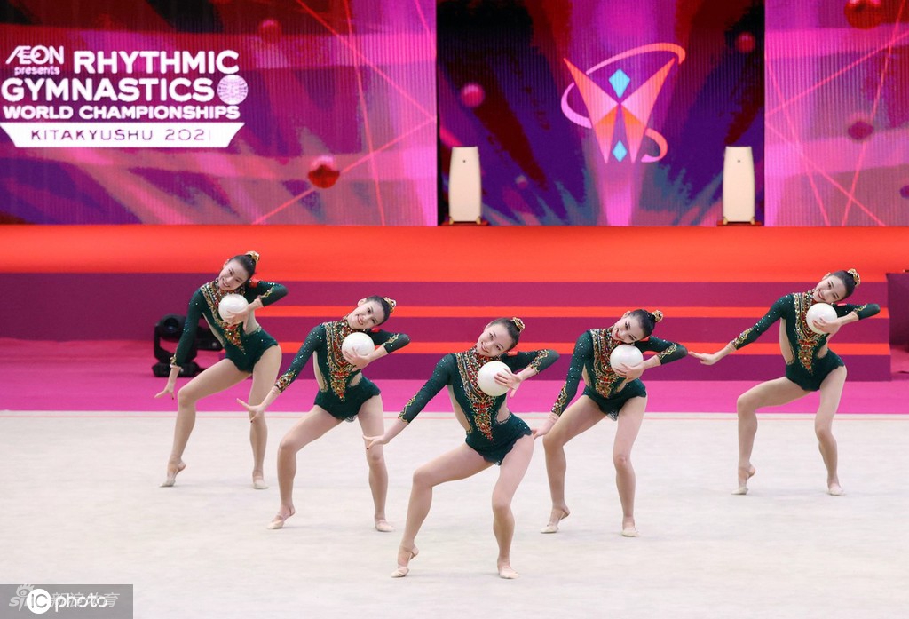 中国艺术体操队获集体项目第五